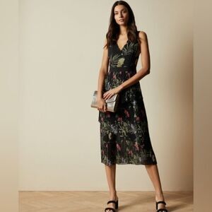 NWT Ted Baker Malinae Highland Tiered Pleated Midi Dress Size 4-6